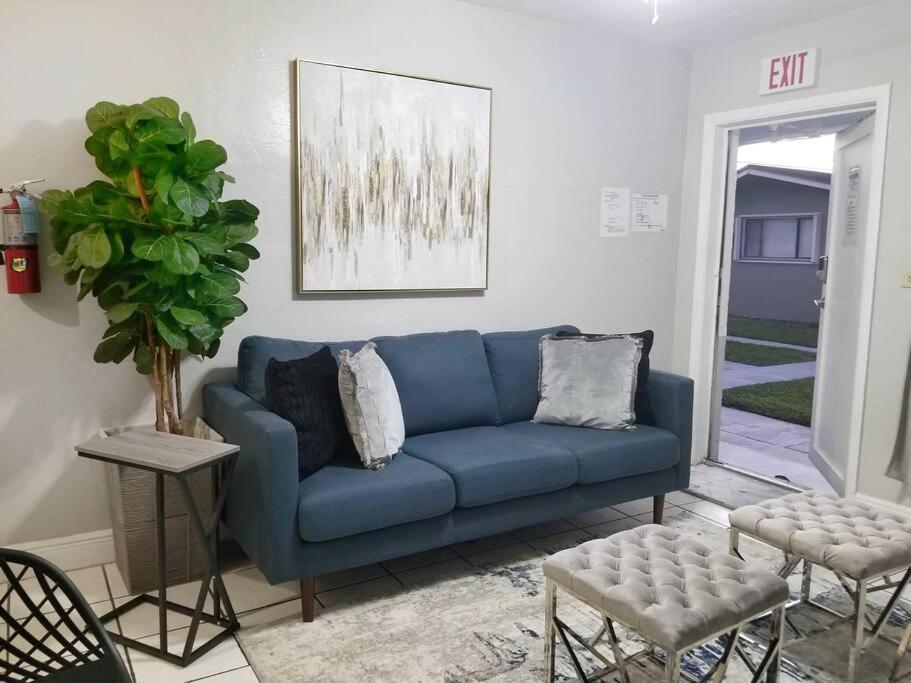 Ultra Glam Apartment 5 Miles From Hard Rock Casino Hollywood Buitenkant foto