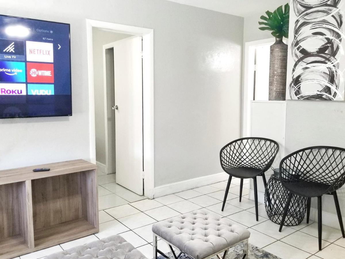 Ultra Glam Apartment 5 Miles From Hard Rock Casino Hollywood Buitenkant foto