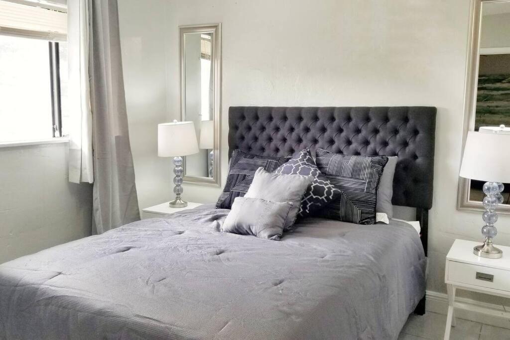 Ultra Glam Apartment 5 Miles From Hard Rock Casino Hollywood Buitenkant foto
