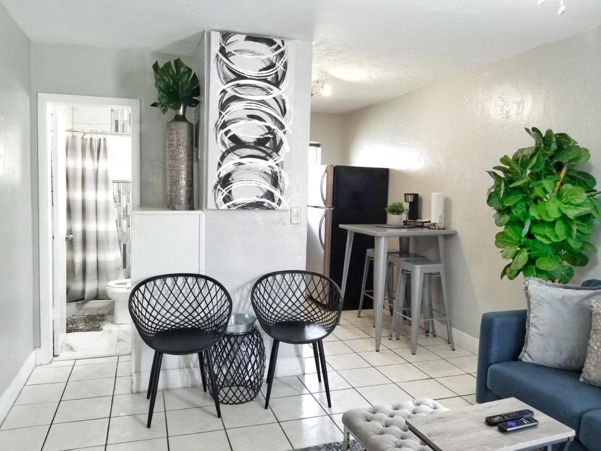 Ultra Glam Apartment 5 Miles From Hard Rock Casino Hollywood Buitenkant foto